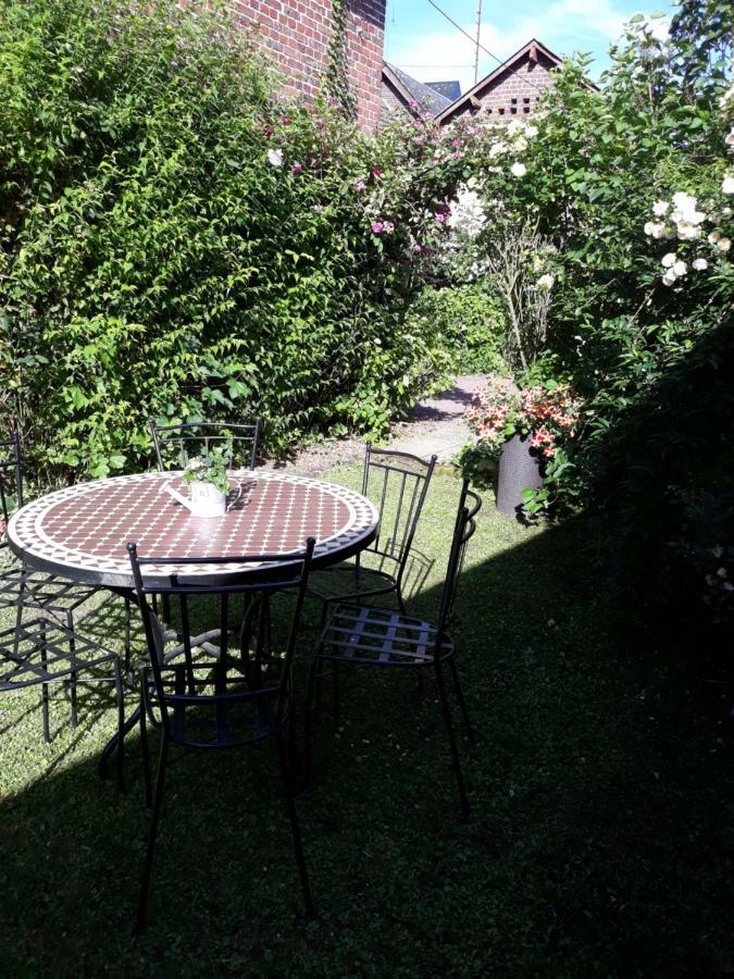 Gite Au Bord Du Lac Montville ภายนอก รูปภาพ