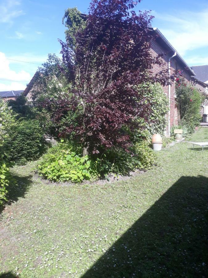 Gite Au Bord Du Lac Montville ภายนอก รูปภาพ